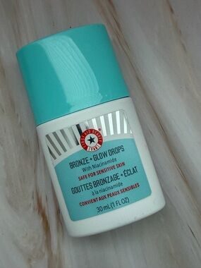 First Aid Beauty Bronze + Glow Drops